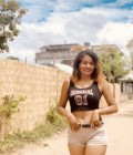 kennenlernen Frau Madagaskar bis Antalaha  : Olivia, 27 Jahre